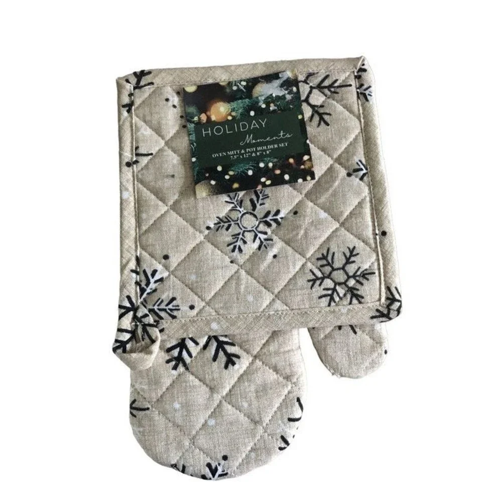 Christmas Snowflake Oven Mitt Potholder Set Beige Holiday Moments Machine Wash